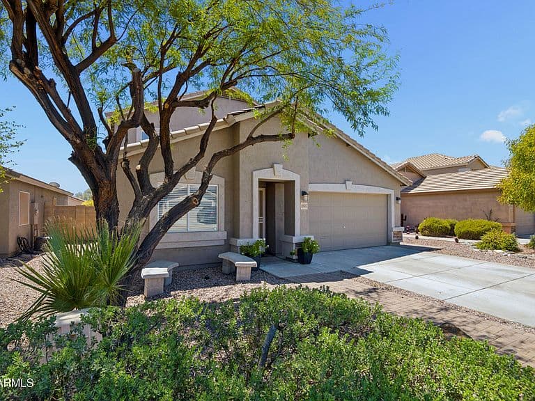 11607 W BROWN Street photo 5