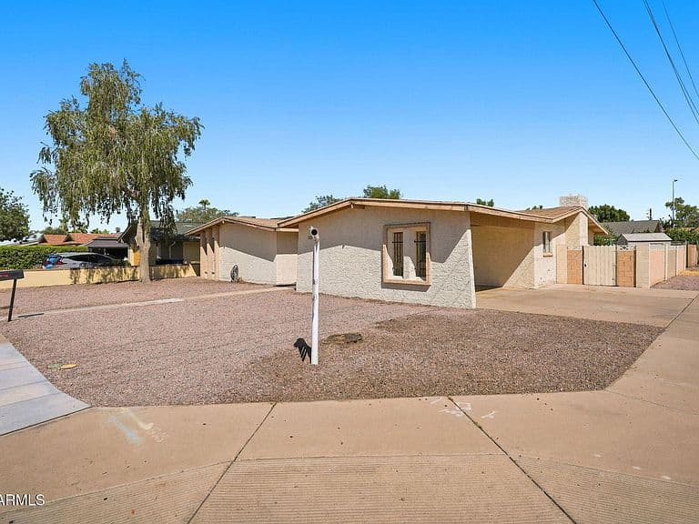 1008 W DRUMMER Avenue photo 2