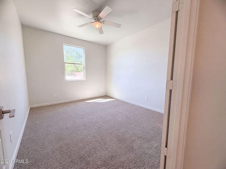 37414 N BIG BEND Road photo 4
