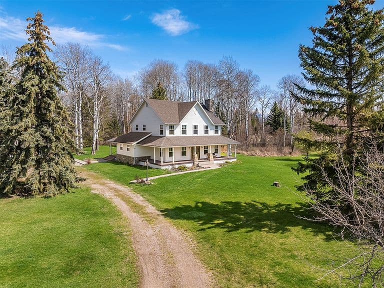 255 Sonstelie Ln photo 1