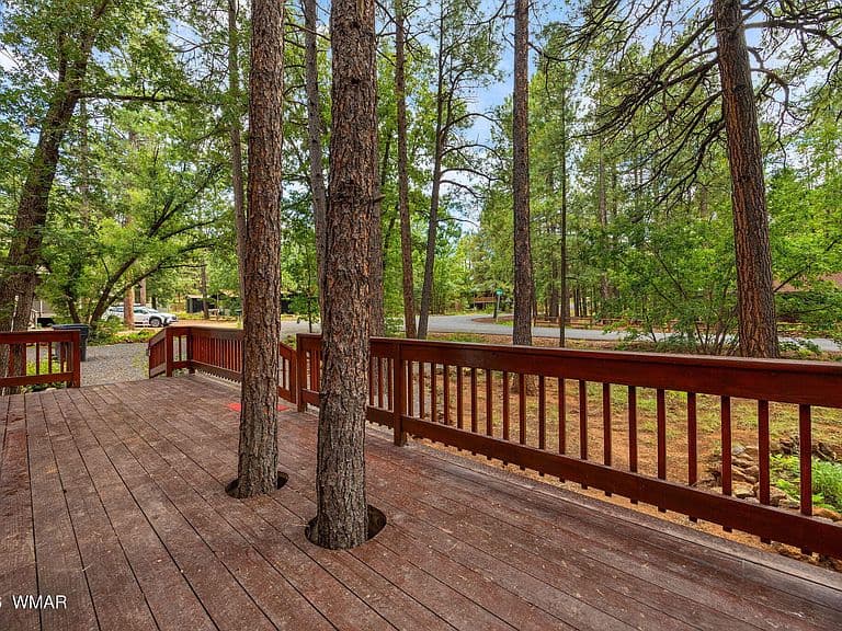 6092 Pitch Fork Ln photo 3