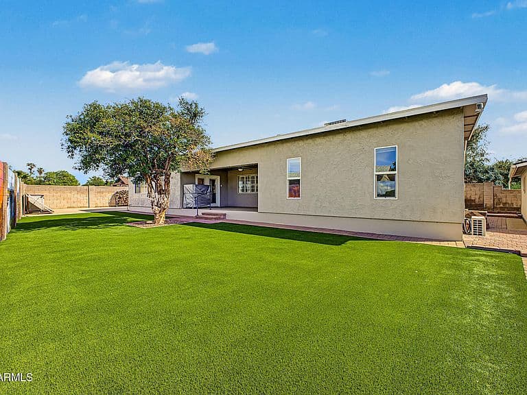 5408 E Diamond Circle photo 4