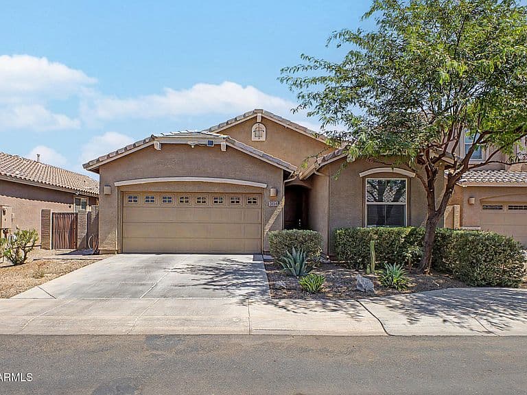 3414 W T RYAN Lane photo 3