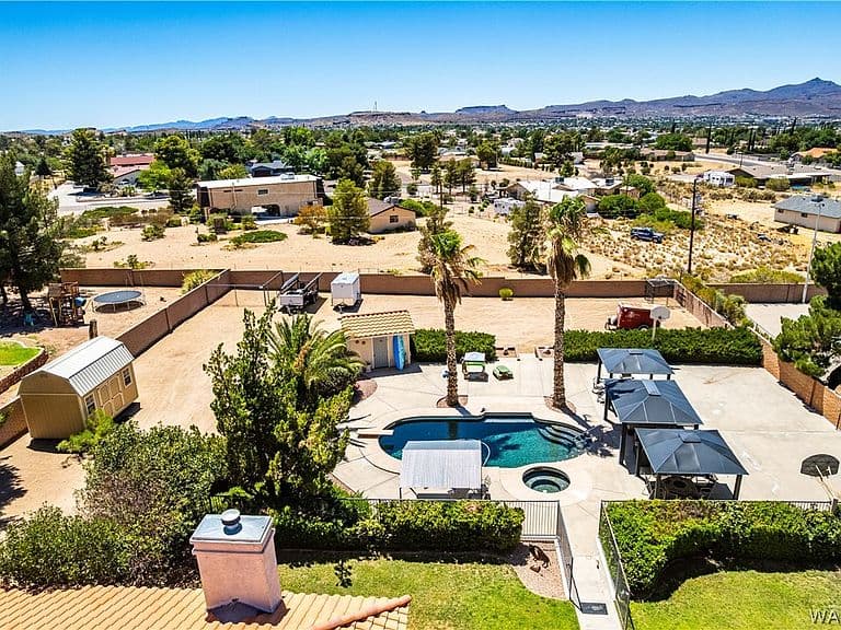 1501 Quail Ridge Cir photo 4