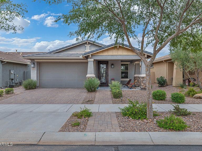 10250 E TAHOE Avenue photo 1