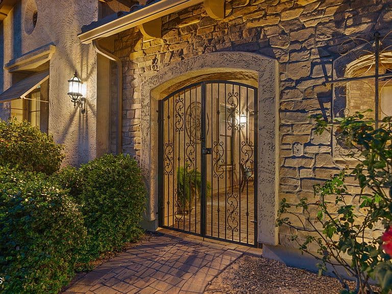 20320 E SUNSET Court photo 4