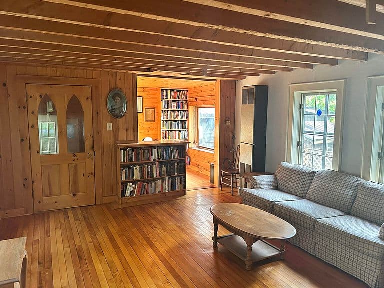 1301 Bayley-Hazen Road photo 4