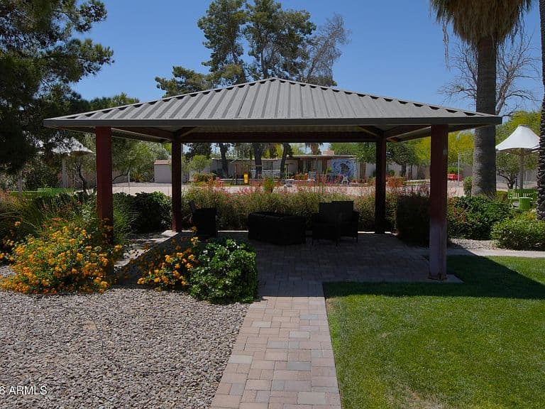 8204 E MONTEREY Way photo 3