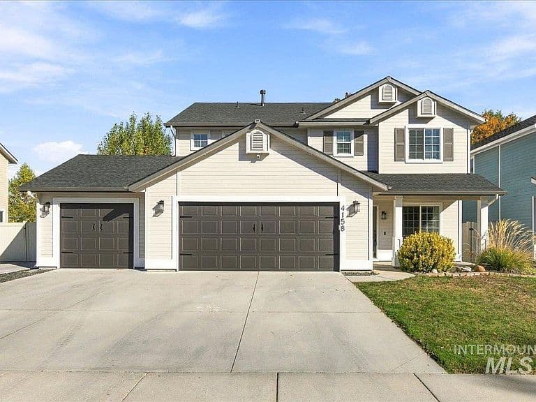 4158 E Granger Dr photo 2