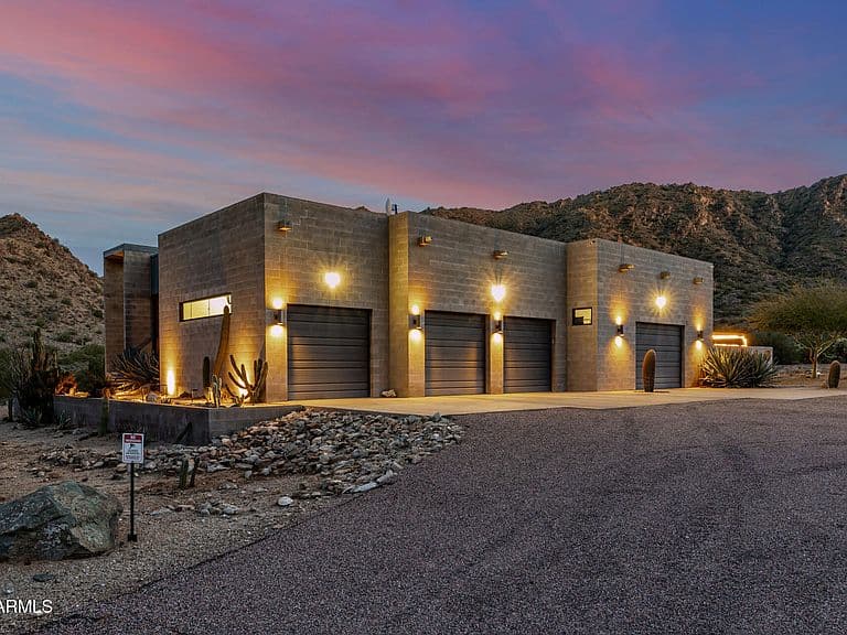 33893 N CHUCKWALLA Trail photo 5