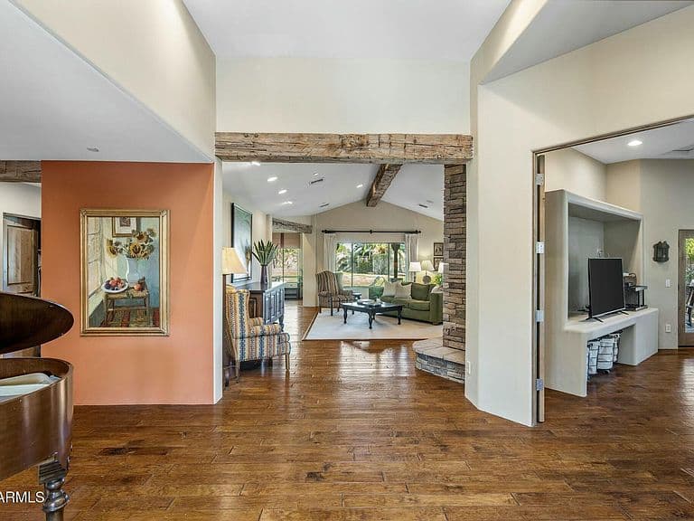 11021 N 74TH Street photo 5