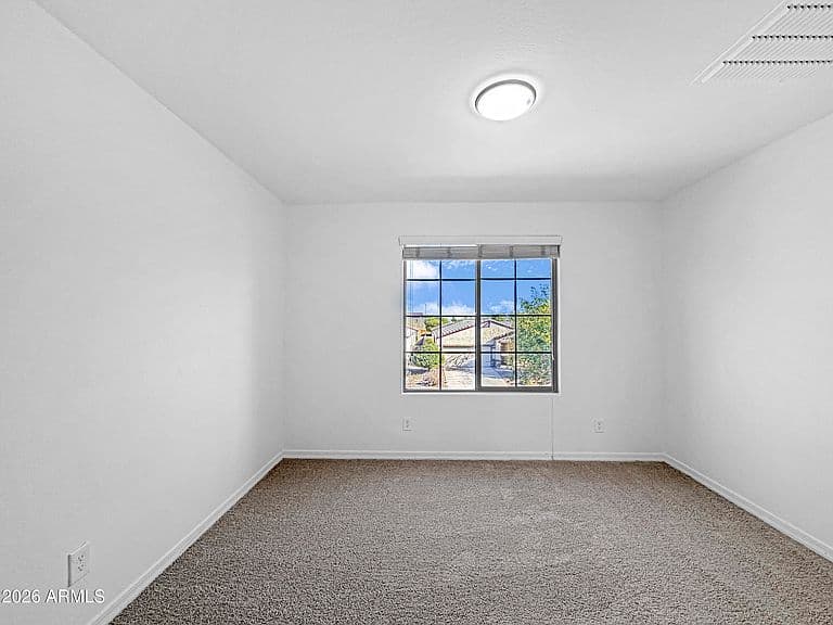 38235 W LA PAZ Street photo 4
