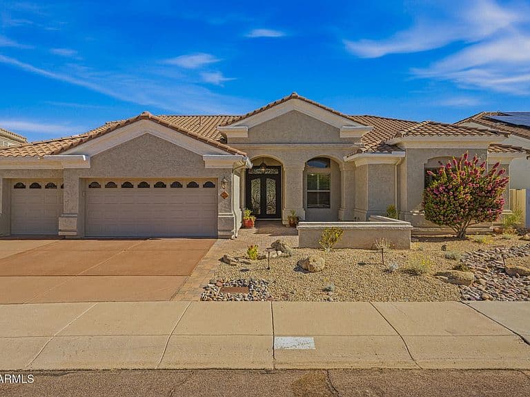 6008 E ANDERSON Drive photo 1