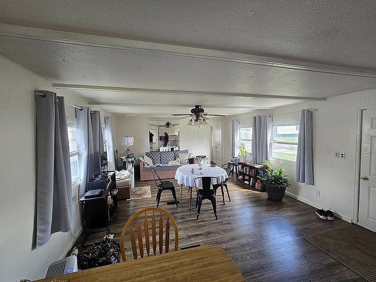 80 Gareth Way photo 5