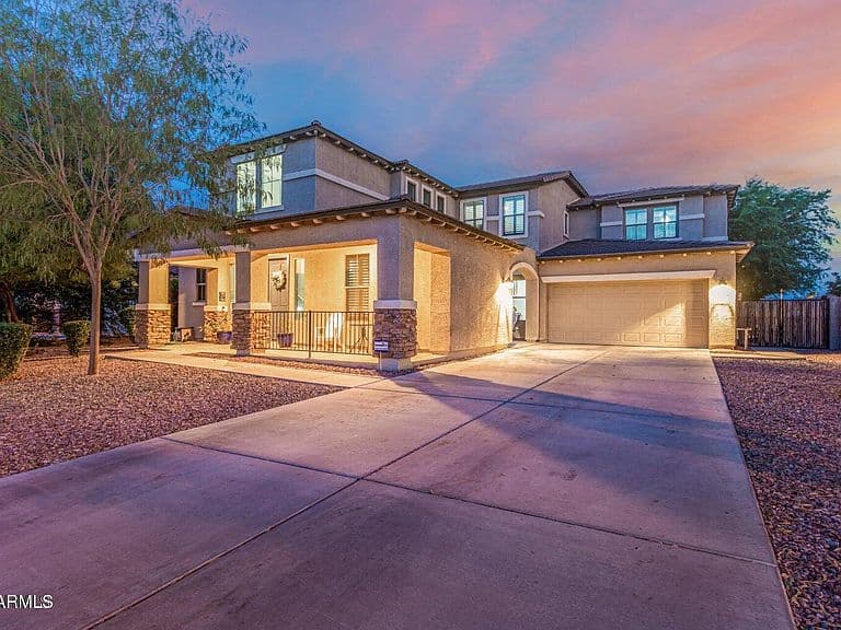 3353 E BLUE RIDGE Way photo 2