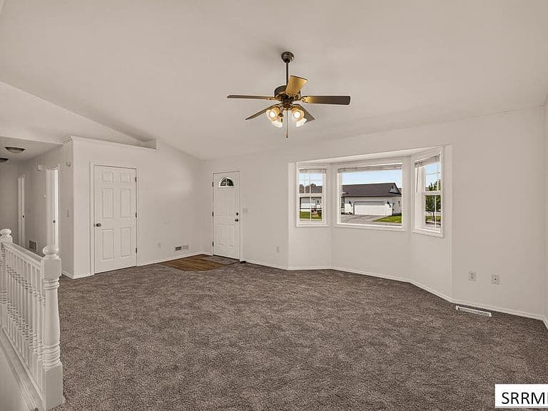 1109 S Diamond Cir photo 5
