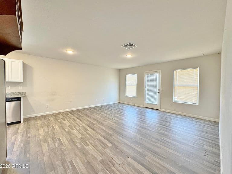 9236 W MADERO Drive photo 3