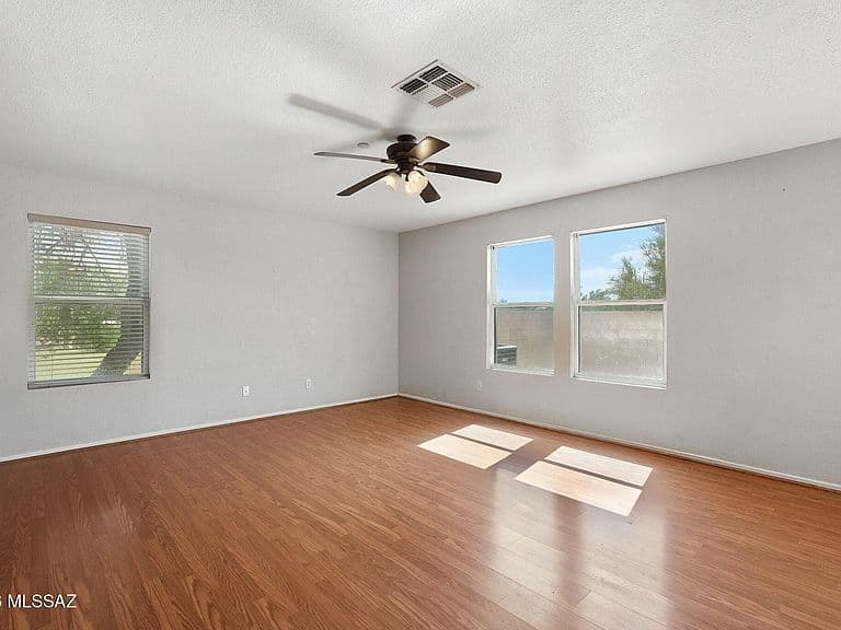 3271 W Calle De Manzanillo photo 5
