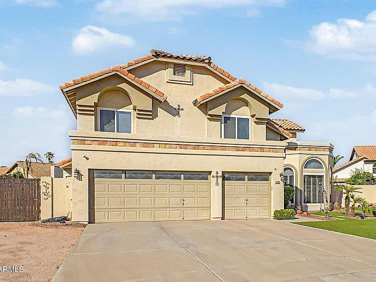 2653 N FONTANA Circle photo 1