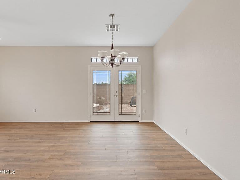 1480 W HAWK Way photo 3