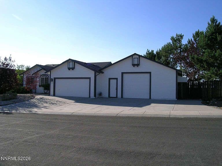 893 Vista Park Dr photo 3