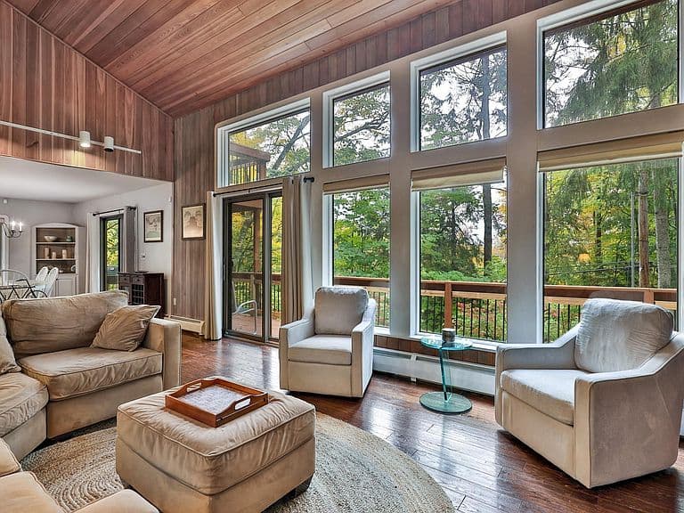 26 Ellisons Lake Road photo 5