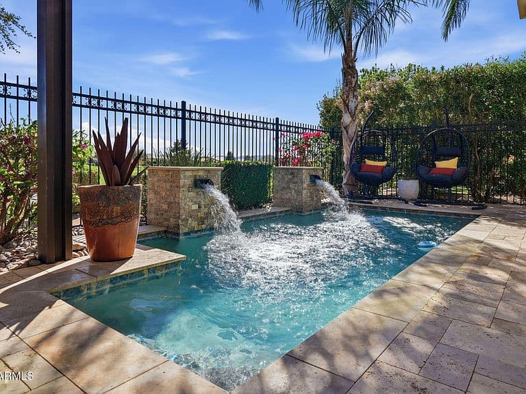 37127 N STONEWARE Drive photo 5