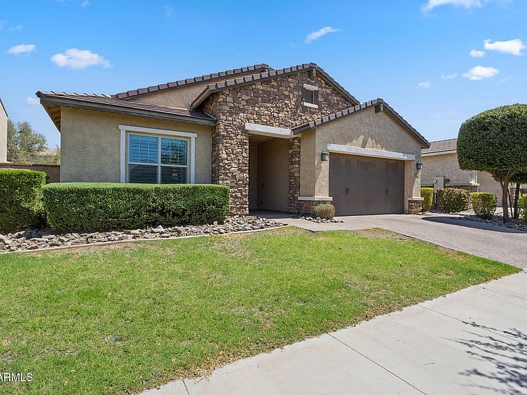 9748 E THEIA Drive photo 4