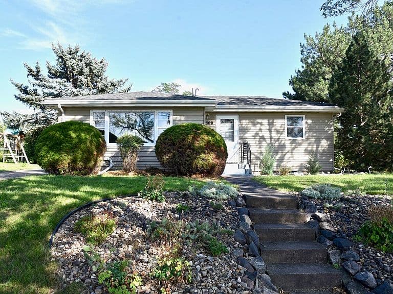 500 N Poplar Ave photo 1