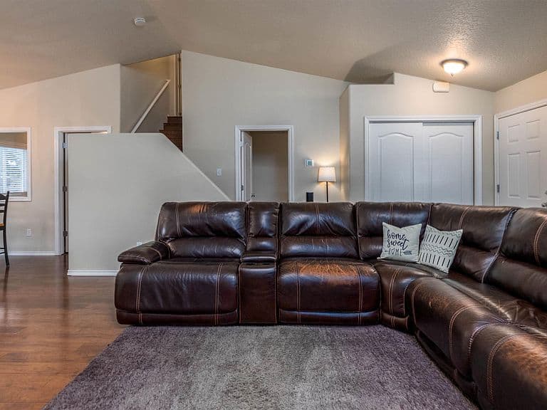 485 N Nebula Ave photo 4