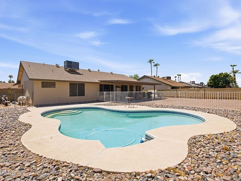 1738 N NEVADA Way photo 1
