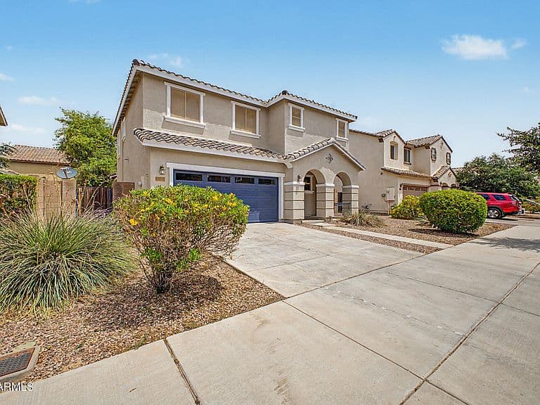 21242 E PECAN Lane photo 1