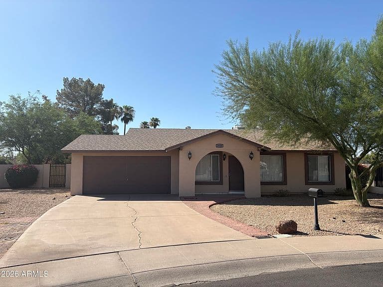 2020 E RICE Drive photo 1