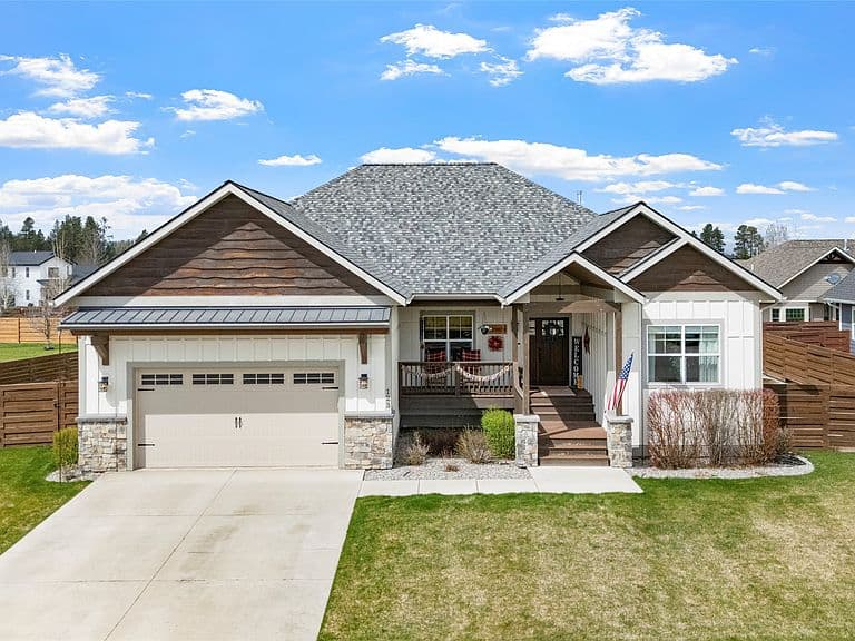 123 E Swift Creek Way photo 3