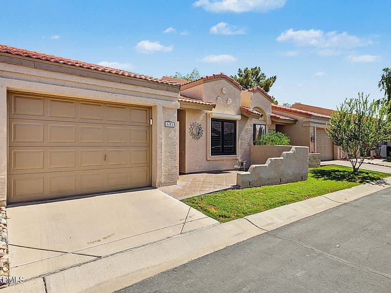 1021 S GREENFIELD Road #1171 photo 2