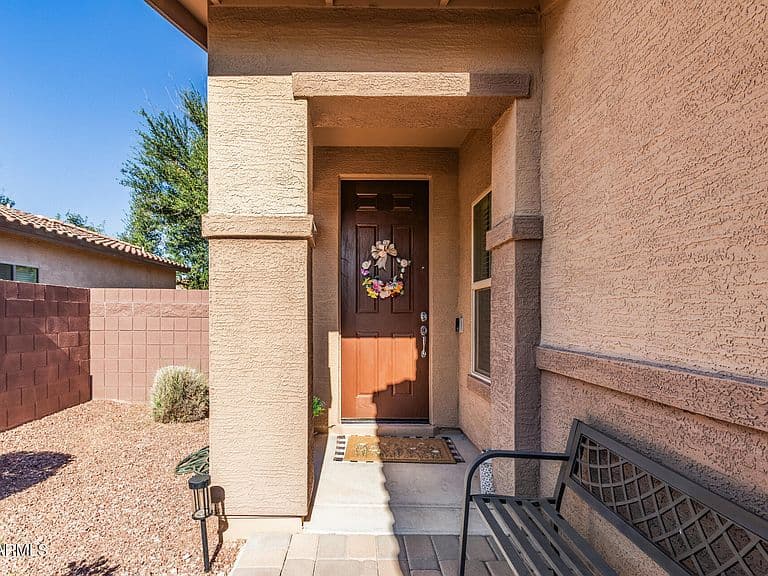 346 W Lyle Ave photo 5