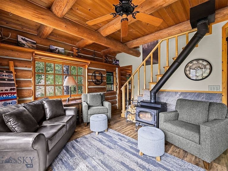 55 Orion Way photo 5
