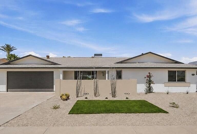 19430 N WILLOWCREEK Circle photo 3