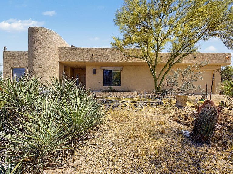 7707 E PRIMROSE Path photo 1