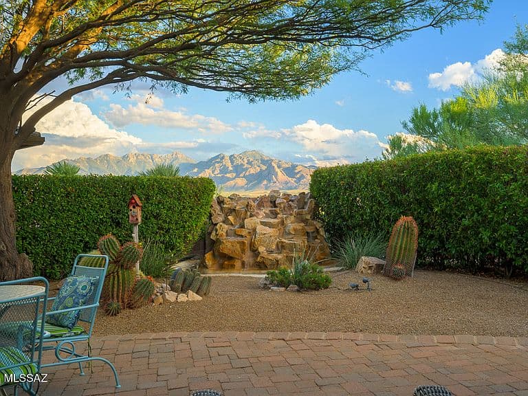 5421 S Acacia Creek Dr photo 1