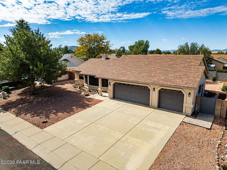 7146 N Viewscape Dr photo 1