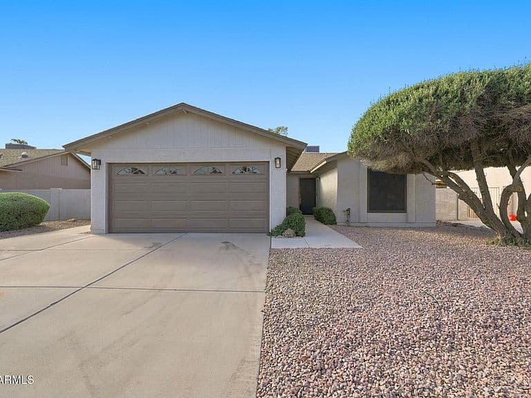 26417 S SHERBROOK Drive photo 1