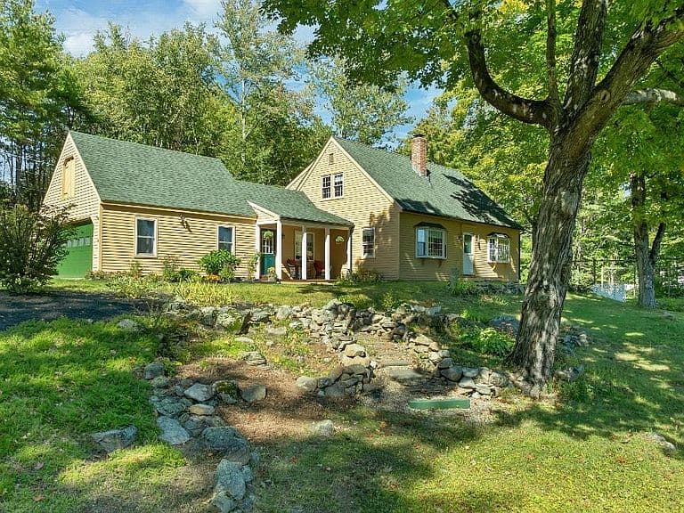 16 Fairway Heights Road photo 1