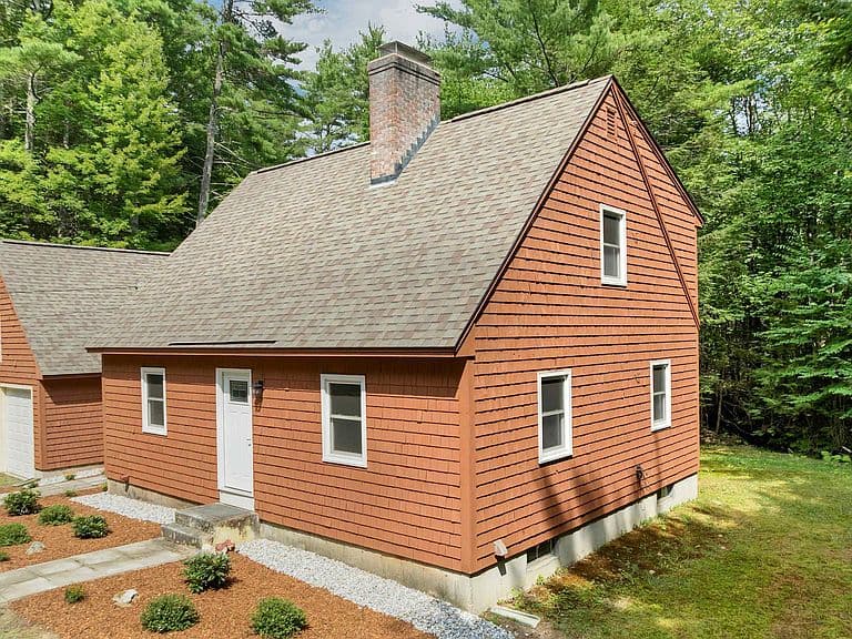 111 Town Farm Road photo 3