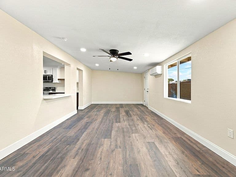 12613 W RIO VISTA Lane photo 4
