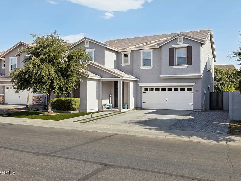 3105 E ROLAND Street photo 3