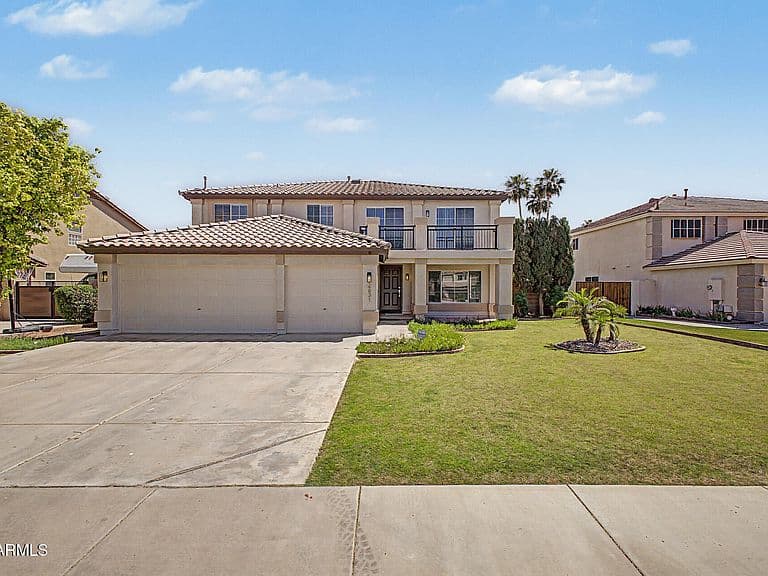 2631 E PINTO Drive photo 3