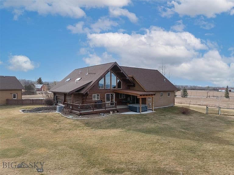 220 Cayuse Trl photo 5