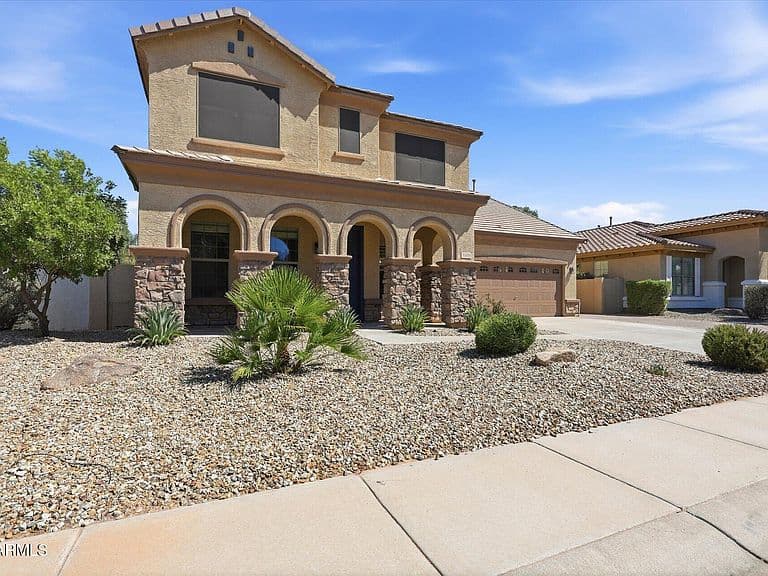 3108 E RIDGEWOOD Lane photo 3