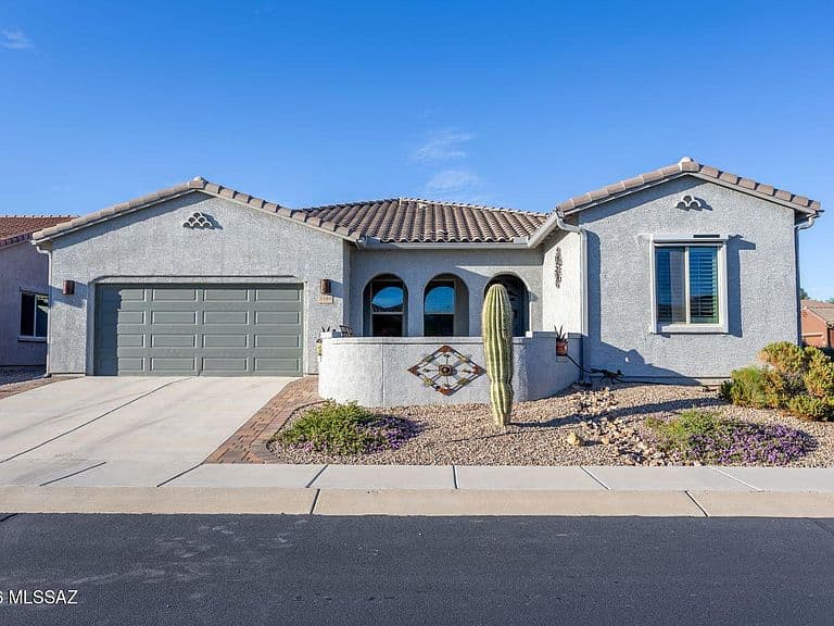 2484 W Music Mountains Dr photo 1